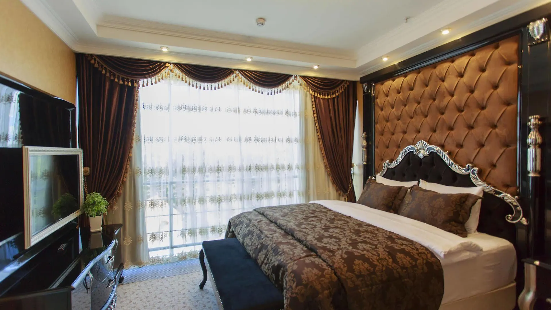 Boutique Hotel Buta Minsk